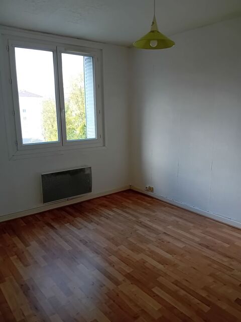  Appartement � louer 4 pi�ces 70 m� Grenoble