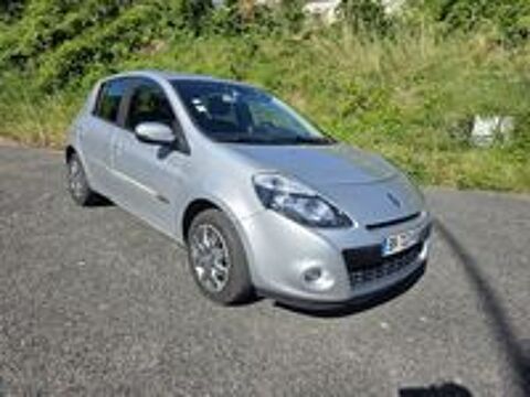 Clio III dCi 85 98g eco2 Expression Clim Euro 4 2011 occasion 69320 Feyzin
