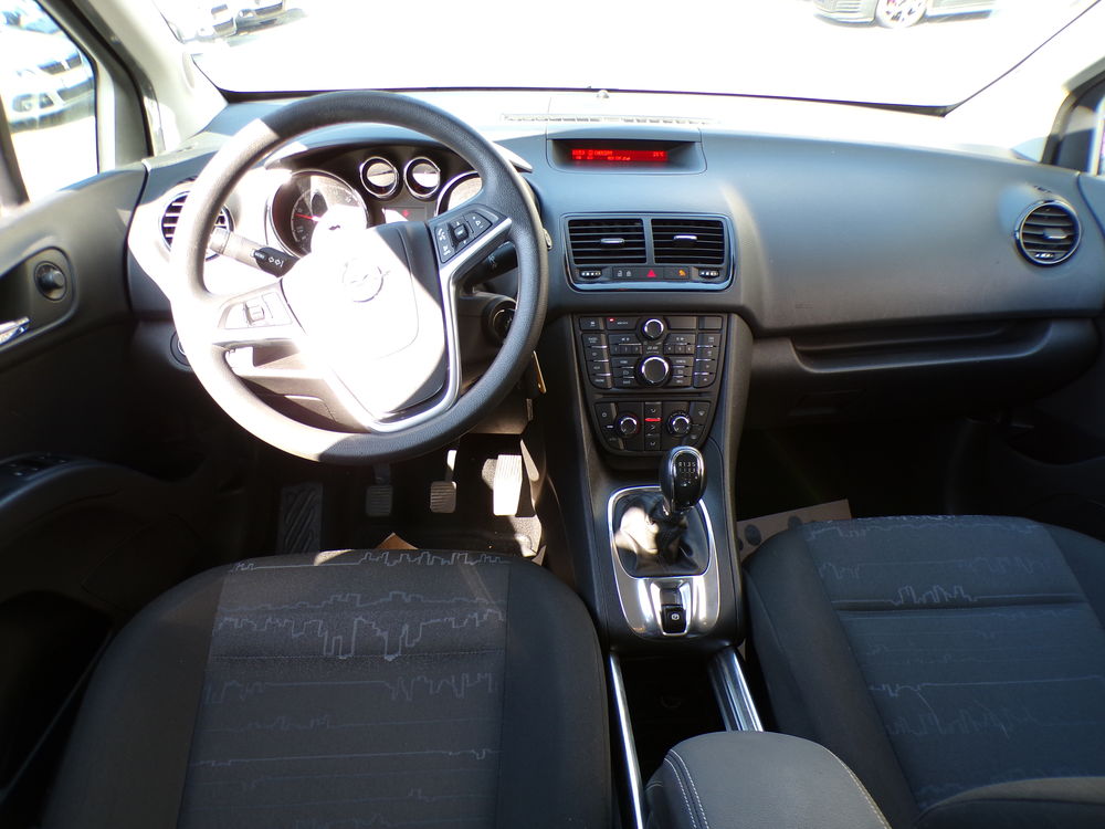 Meriva 1.4 - 120 Twinport Start/Stop Disneyland Paris 2013 occasion 42300 Roanne