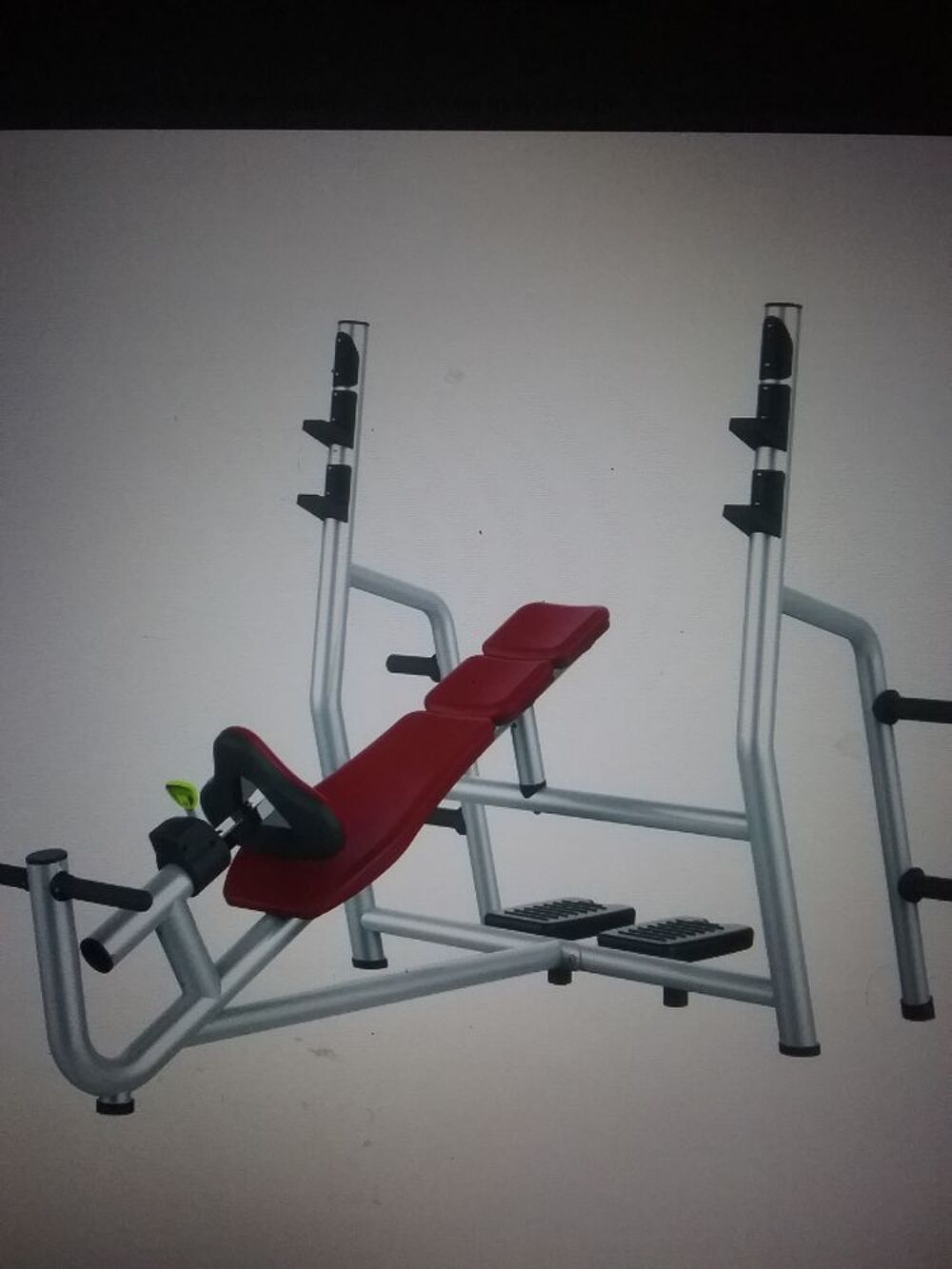 Banc inclin&eacute; pecs neuf Sports