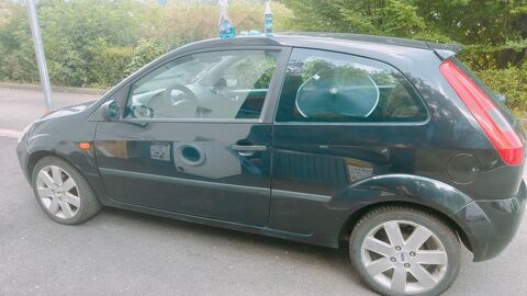 Ford fiesta 1.3i Trend (5 CV) *, Berline, Essence, M