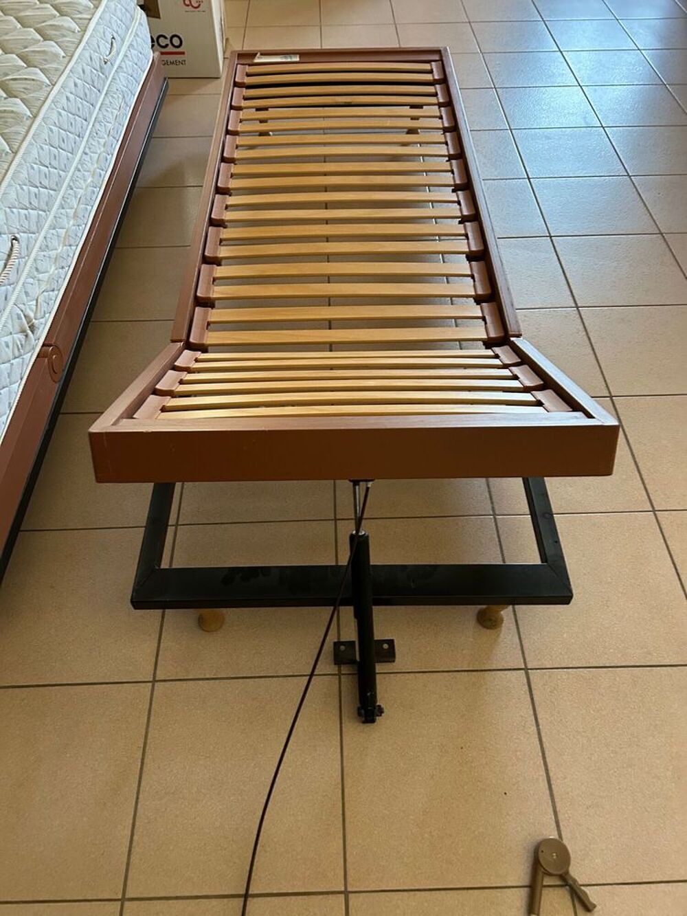 2 lits 190x70 sommier cadre &agrave; lattes avec matelas Meubles