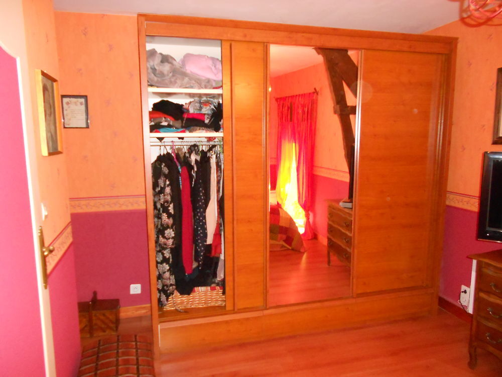 ARMOIRE PENDERIE L 230 H 220 P 68 Meubles