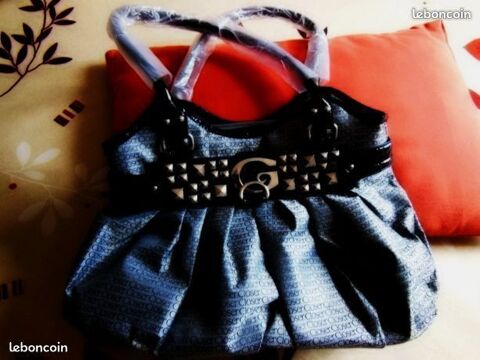 SACS A MAIN neufs et T bon �tat dont 1 NEUF(envoi gratuit) 15 Bar-sur-Aube (10)