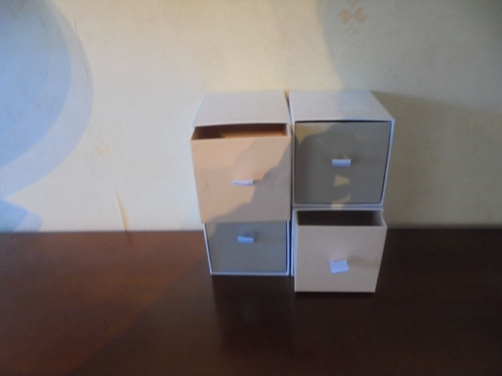 Lot de 4 boites &agrave; d&eacute;corer 2 (21) Bricolage
