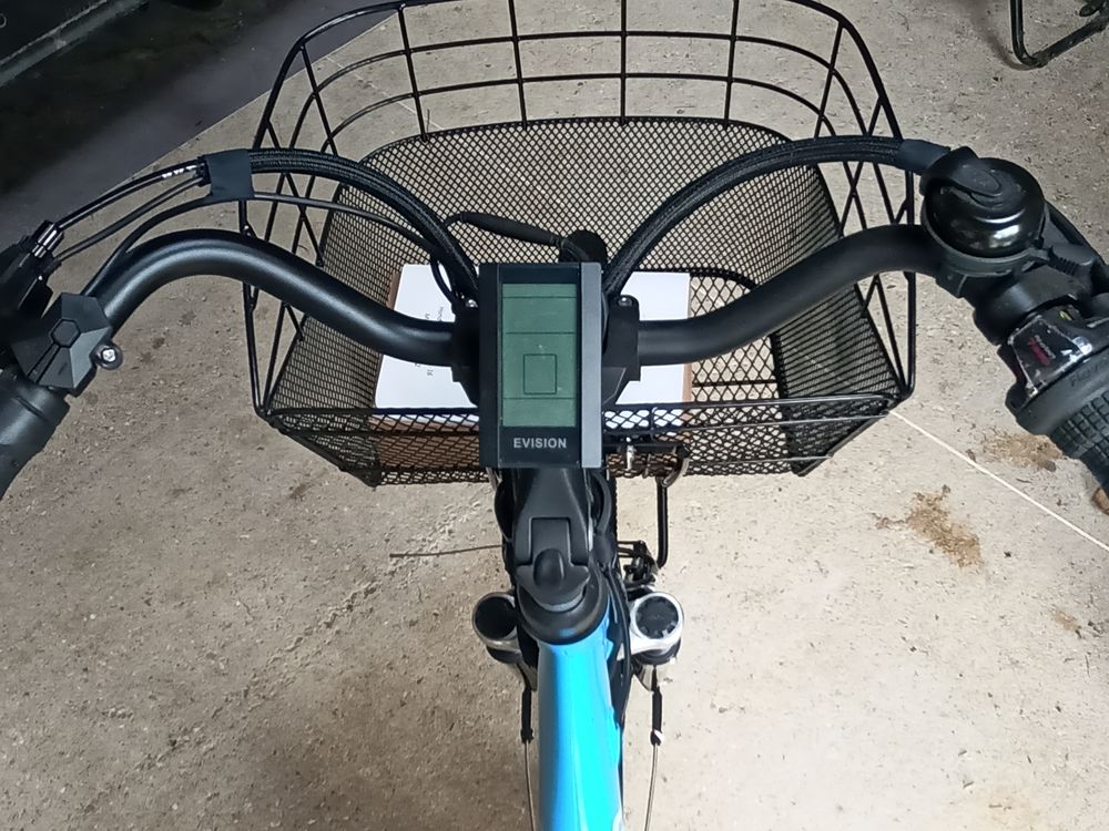 V&eacute;lo &agrave; assistance &eacute;lectrique sp&eacute;cial cadre bas Vélos