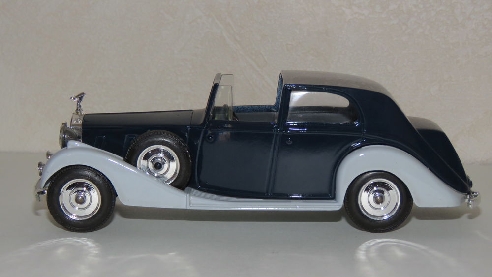 Voiture miniature Rolls Royce 