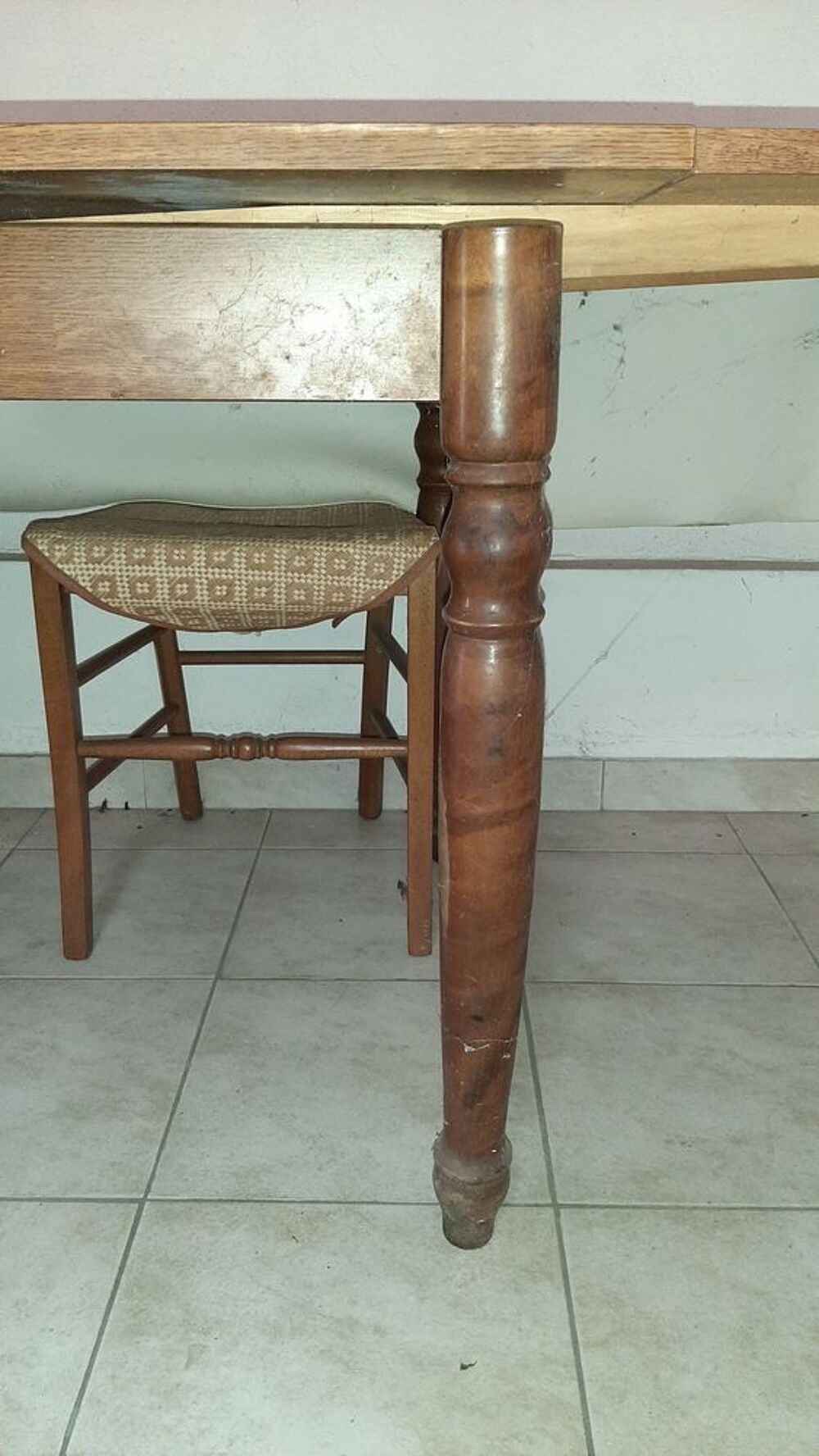 Table en bois 120 cm + rallonges (jusqu'&agrave; 200 cm) Meubles