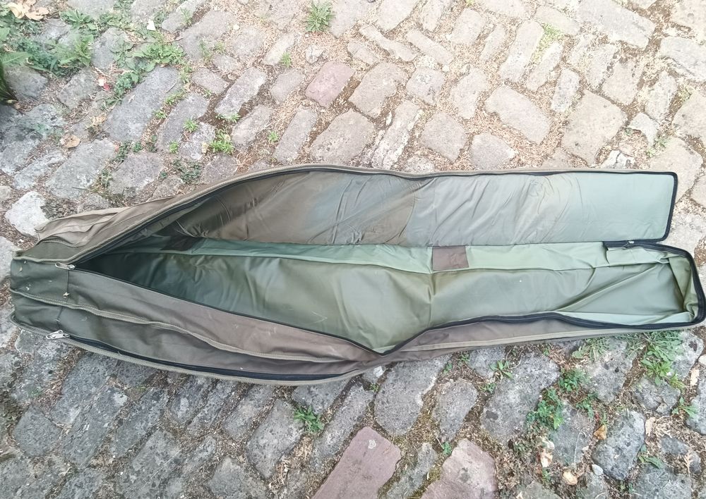 ce fourreau pour cannes &agrave; p&ecirc;che au coup Jardin