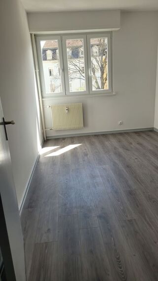  Appartement � vendre 4 pi�ces 99 m�