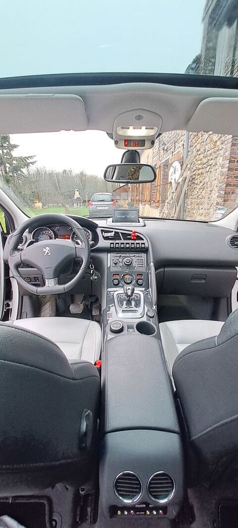 Peugeot 3008 HYbrid4 2.0 HDi 163ch FAP BMP6 + Electric 37ch 2013 occasion Neuilly-sur-Eure 61290