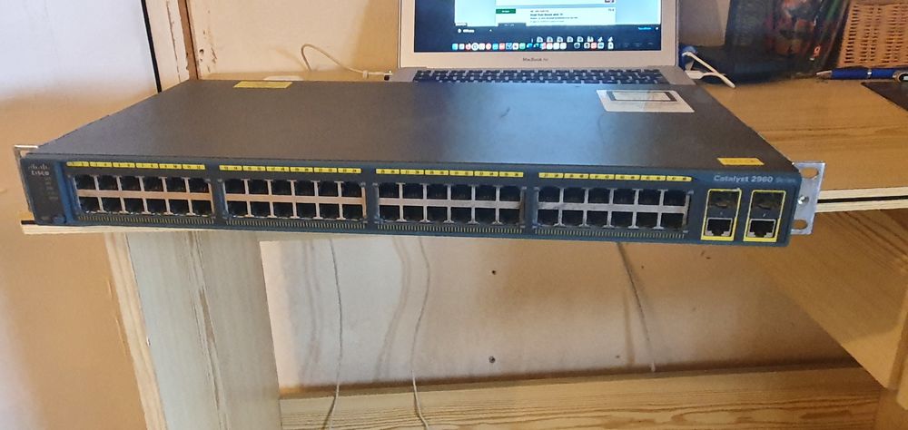 ROUTEUR CISCO WS-C2960-48TC-L Matériel informatique