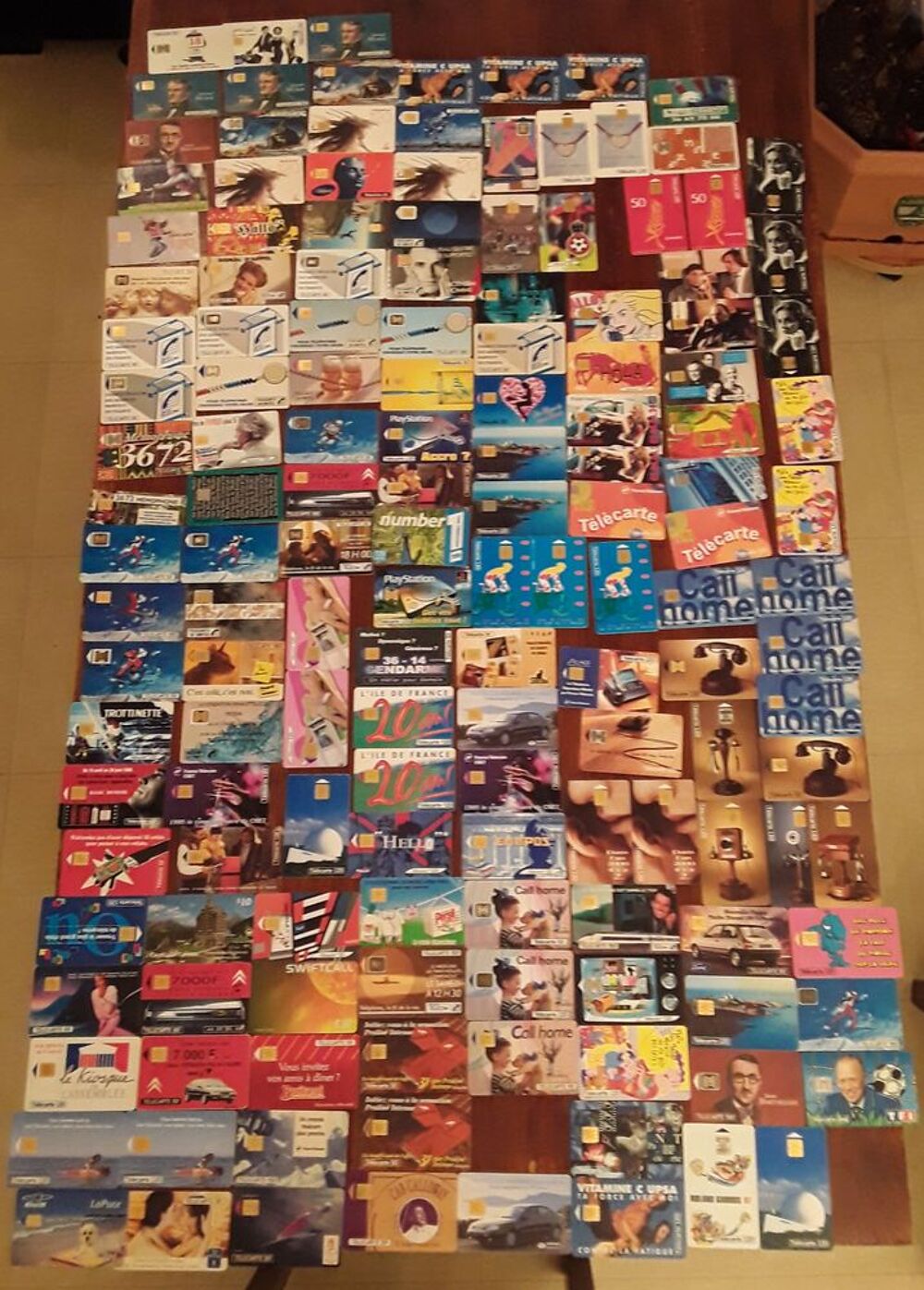 CARTES T&Eacute;L&Eacute;PHONIQUES COLLECTOR 
