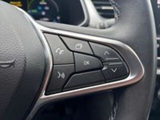 Captur E-Tech full hybrid 145 Techno fast track 2023 occasion 91300 Massy