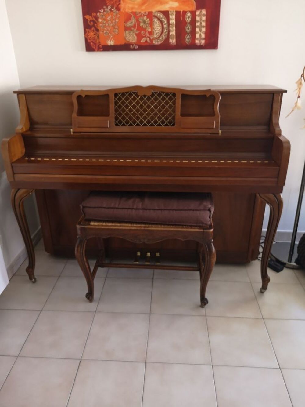 Piano droit Kawai en merisier Instruments de musique