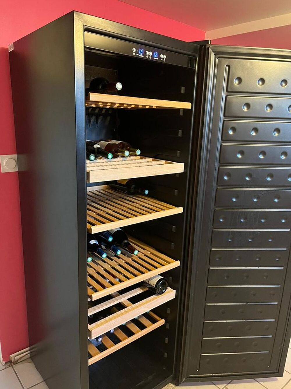 Cave &agrave; vin de vieillissement Electroménager
