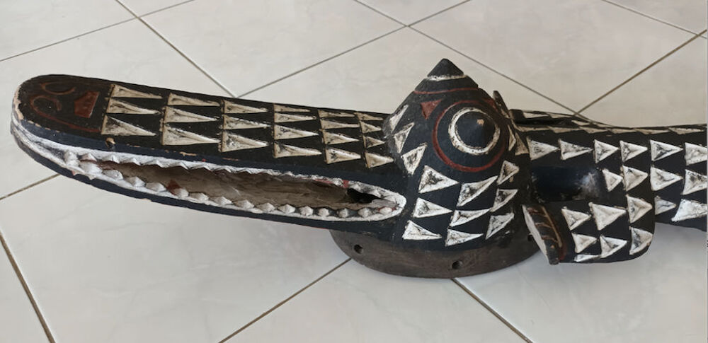 Masque Crocodile africain de c&eacute;r&eacute;monie Dcoration