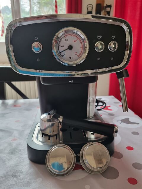 Cafetire Silvercrest machine  expresso 45 Velars-sur-Ouche (21)