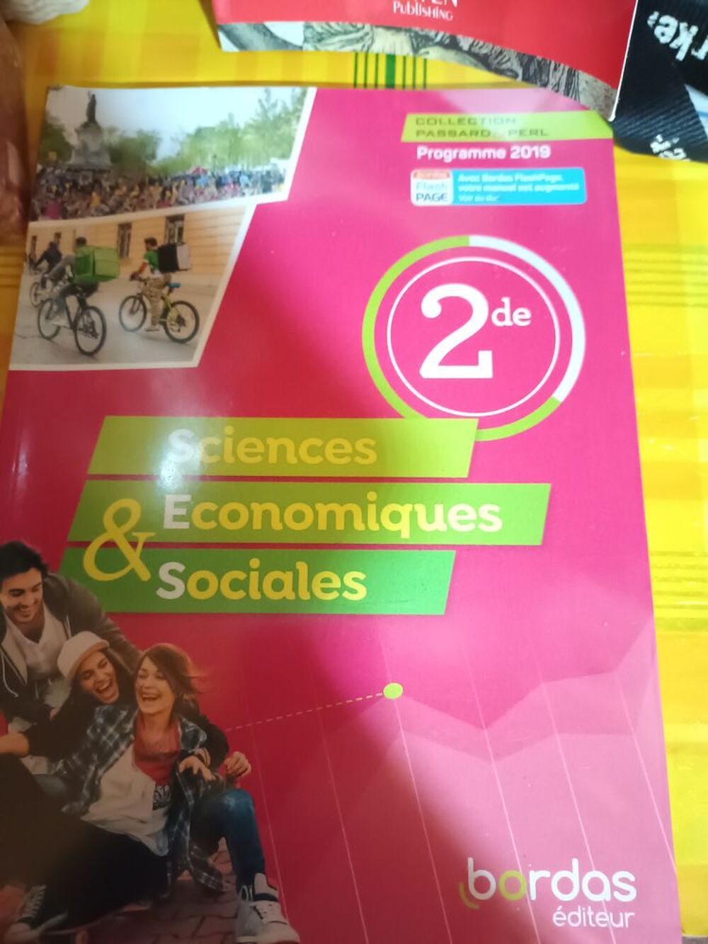 Livre scolaire Livres et BD