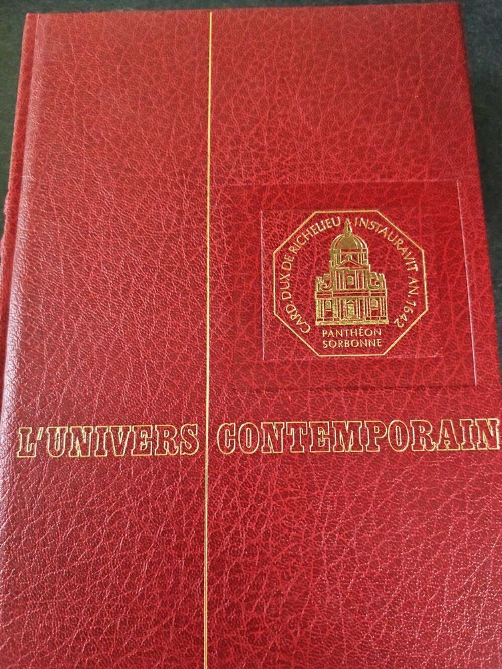 8 livres &eacute;ditions Richelieu. l'univers contemporain 