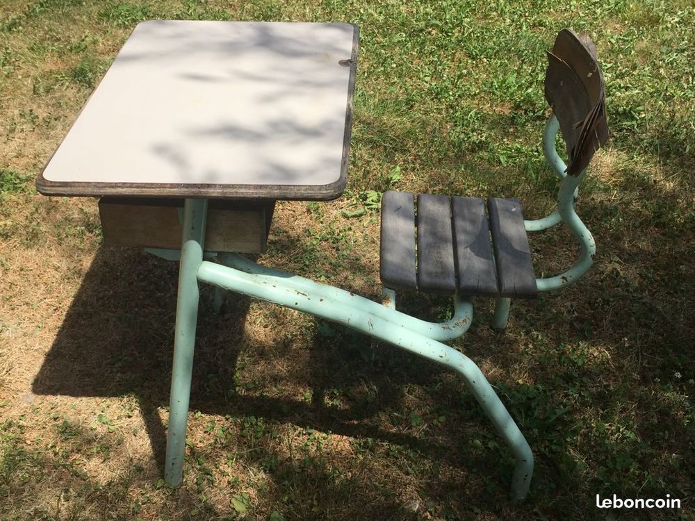 Bureau d'&eacute;colier 1950-1960 Meubles