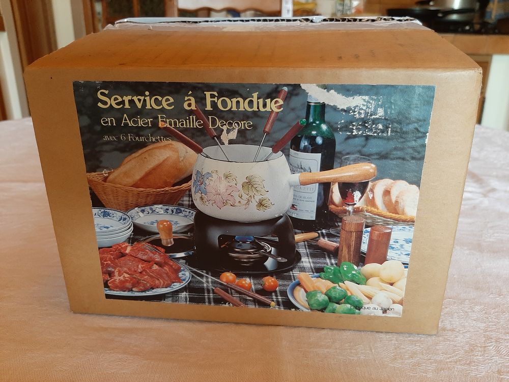 Service &agrave; fondue bourguignonne en acier &eacute;maill&eacute; Cuisine