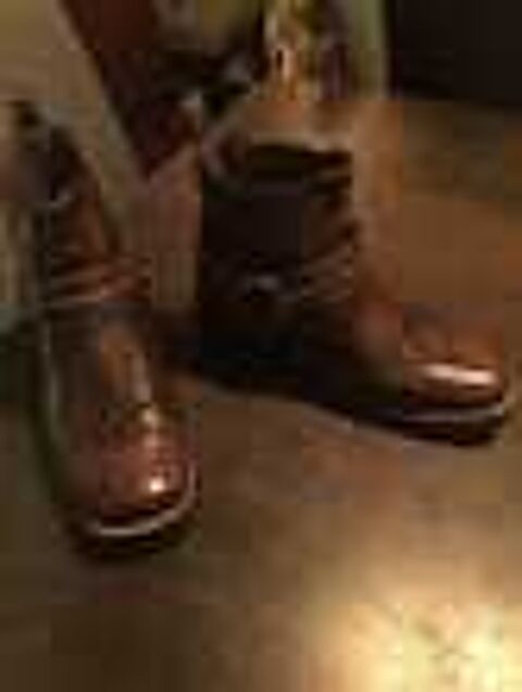 BOTTINES COW BOY Chaussures