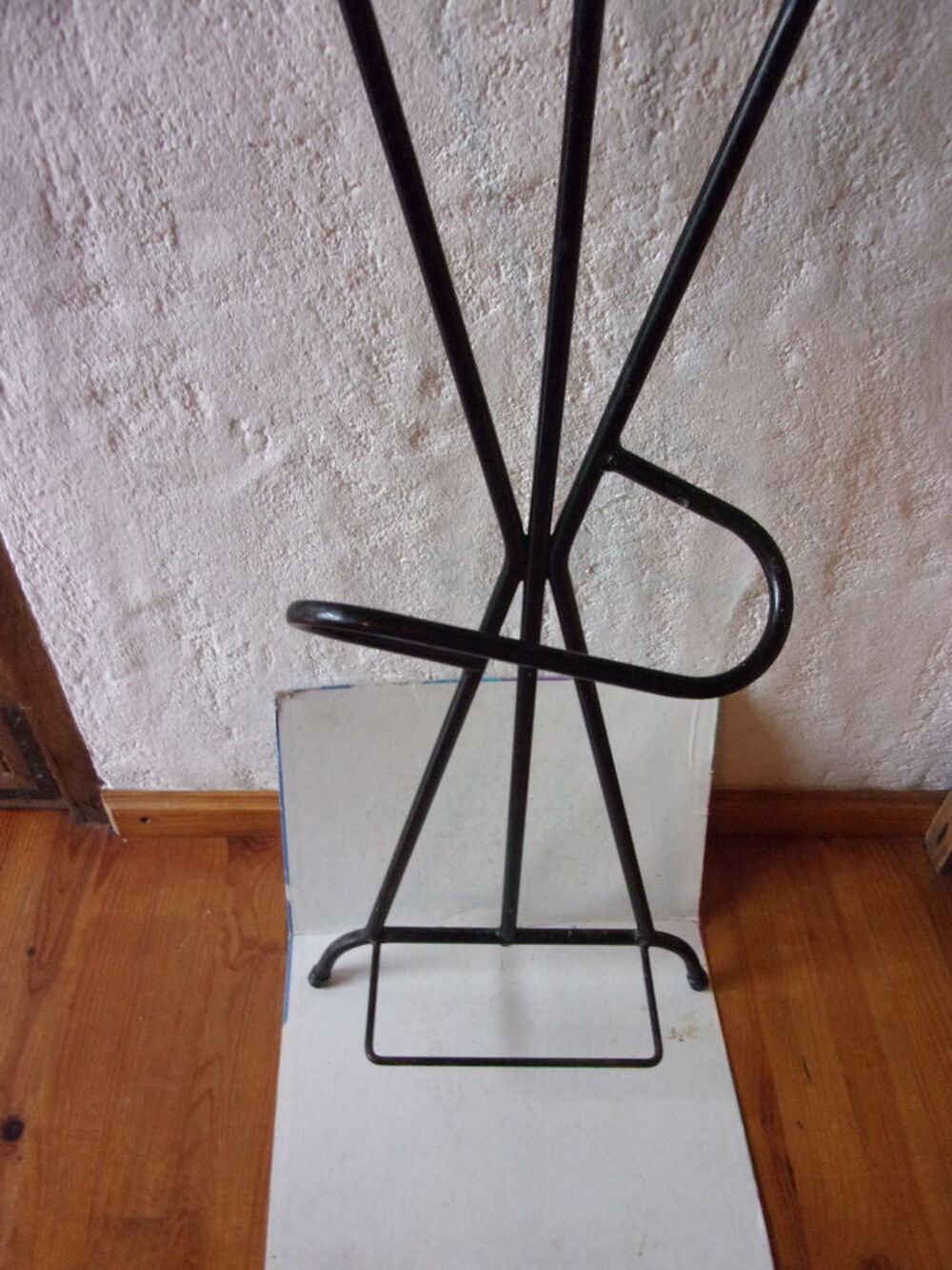 Porte manteau tubulaire de Roger F&eacute;raud -1950- Meubles