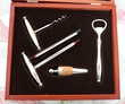 Tr&egrave;s beau coffret sommelier 4 pi&egrave;ces dont thermom&egrave;tre Cuisine
