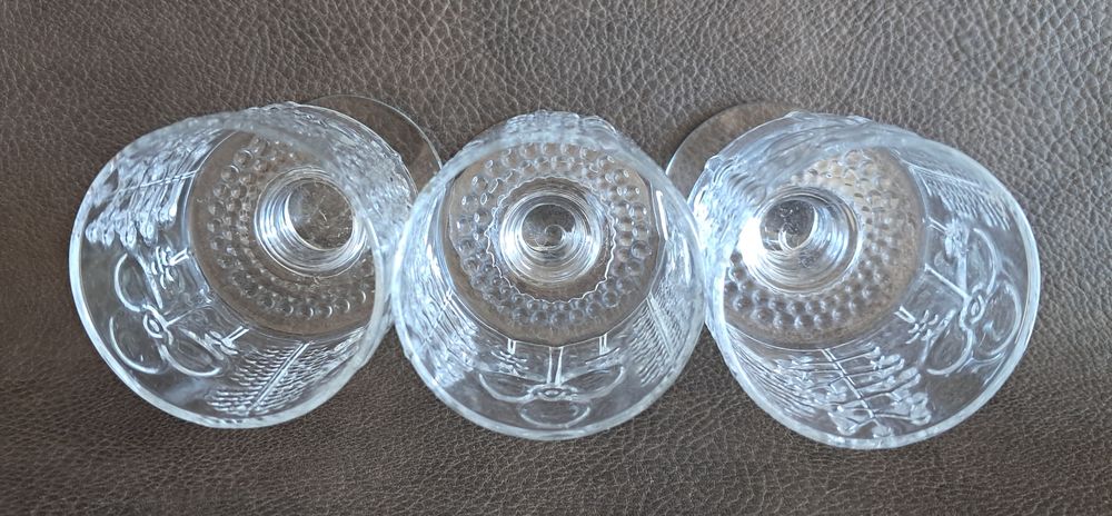 lot de 3 verres &agrave; liqueur Oiva Toikka s&eacute;rie Flora 