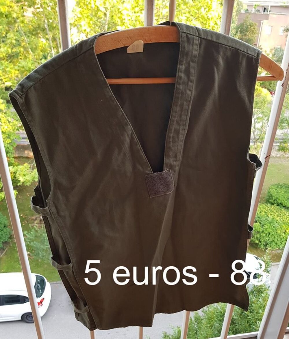chemise GAO kaki vert arm&eacute;e taille 88 c c'est du S bon &eacute;tat Vêtements