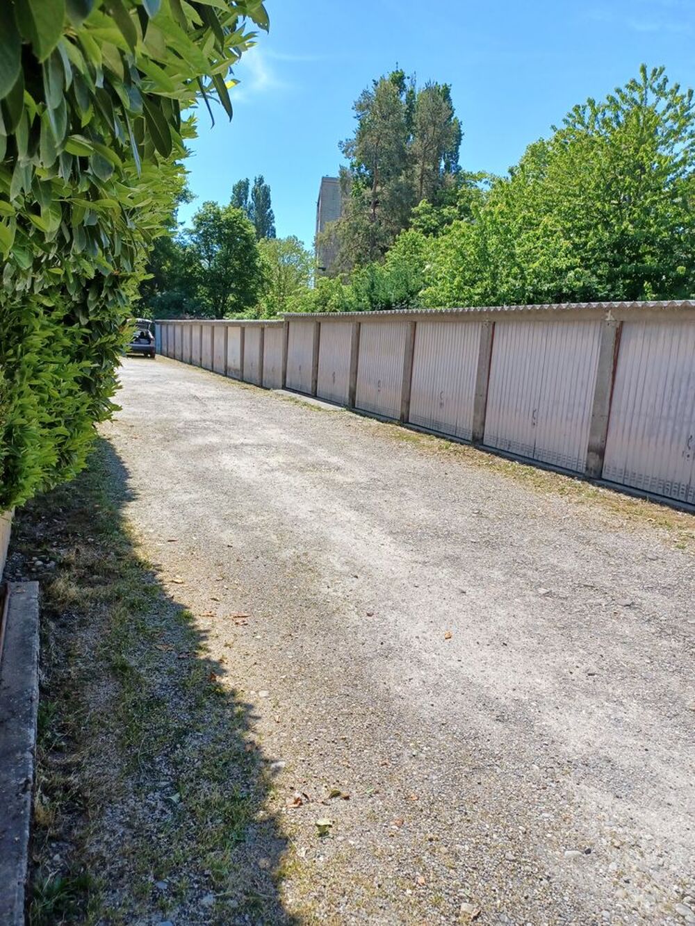 Vente Parking/Garage d'un lot de 20 garages , Bourgoin-jallieu