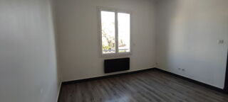  Appartement � louer 6 pi�ces 113 m� Avignon