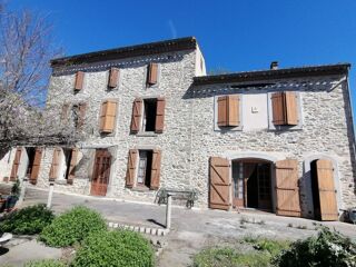  Maison  vendre 8 pices 198 m