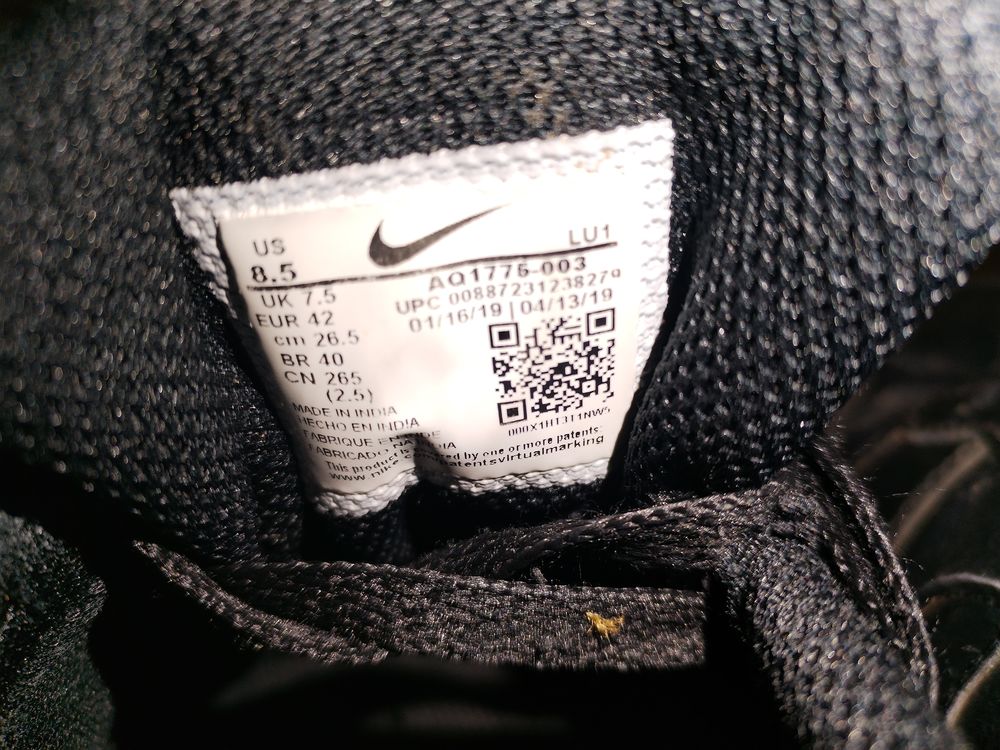 Nike TN (Taille 42) noire Chaussures