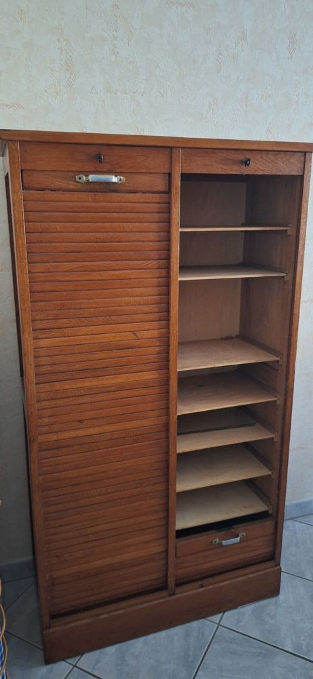 Secr&eacute;taire ann&eacute;e 70 Meubles