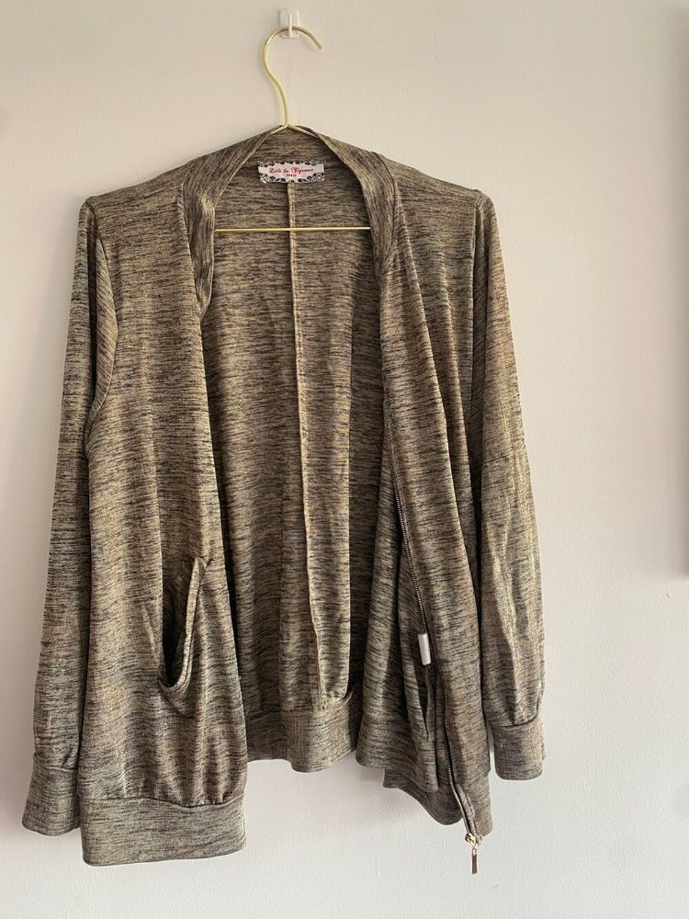 v&ecirc;tements d'occasion Vêtements