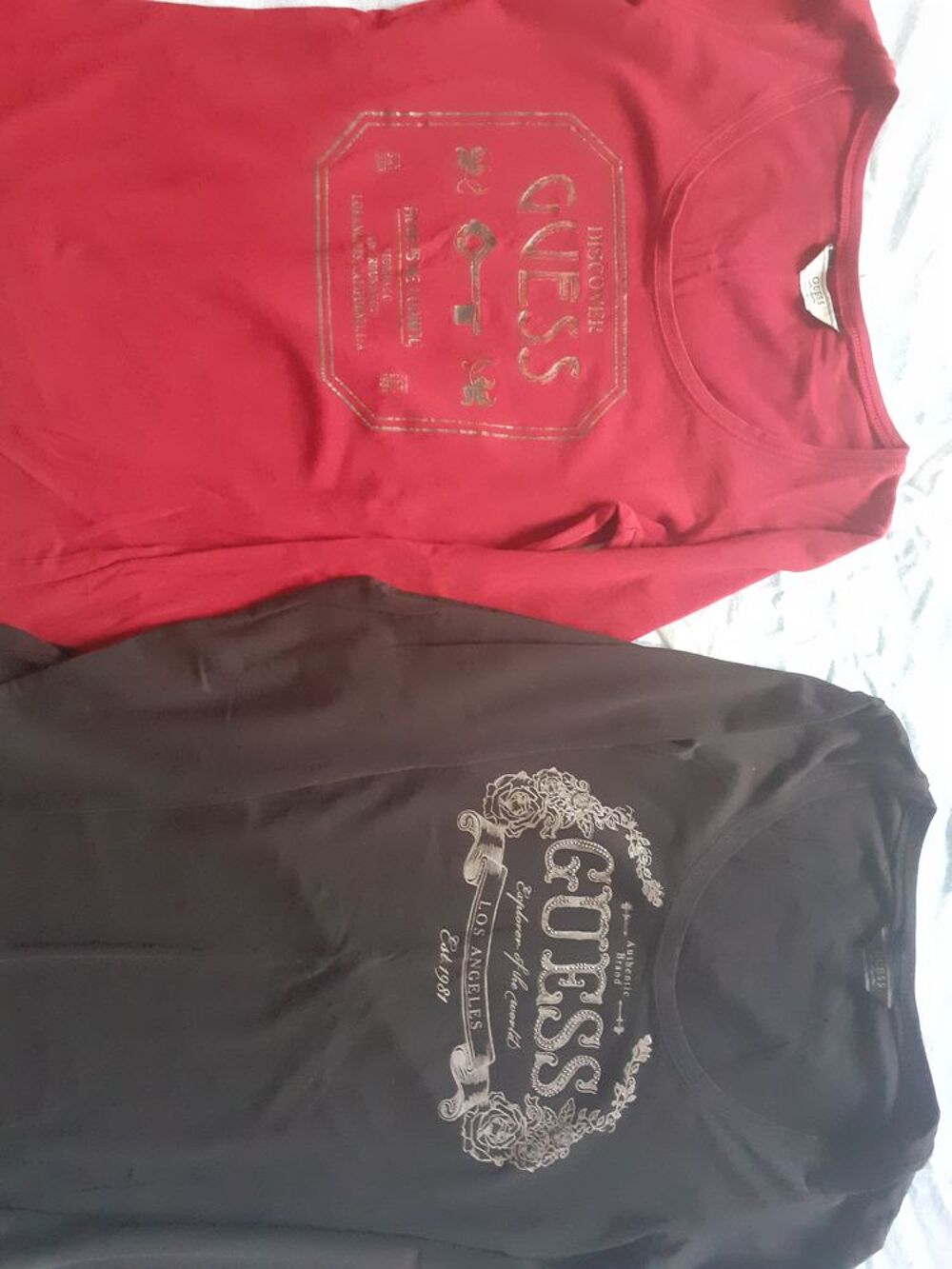 T-shirt guess Vêtements