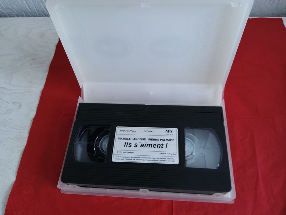 K7 VHS PALMADE/LAROQUE &quot;ILS S'AIMENT&quot; et &quot;ILS SE SONT AIMES&quot; Audio et hifi