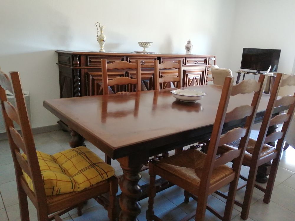 SALLE A MANGER Meubles