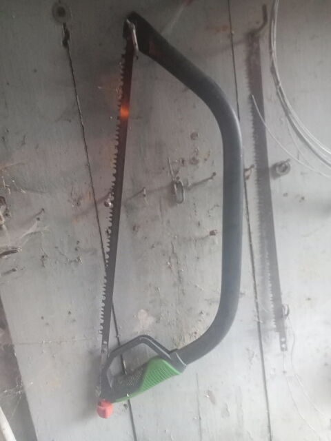 scie a bois 5 Saint-Mars-la-Jaille (44)