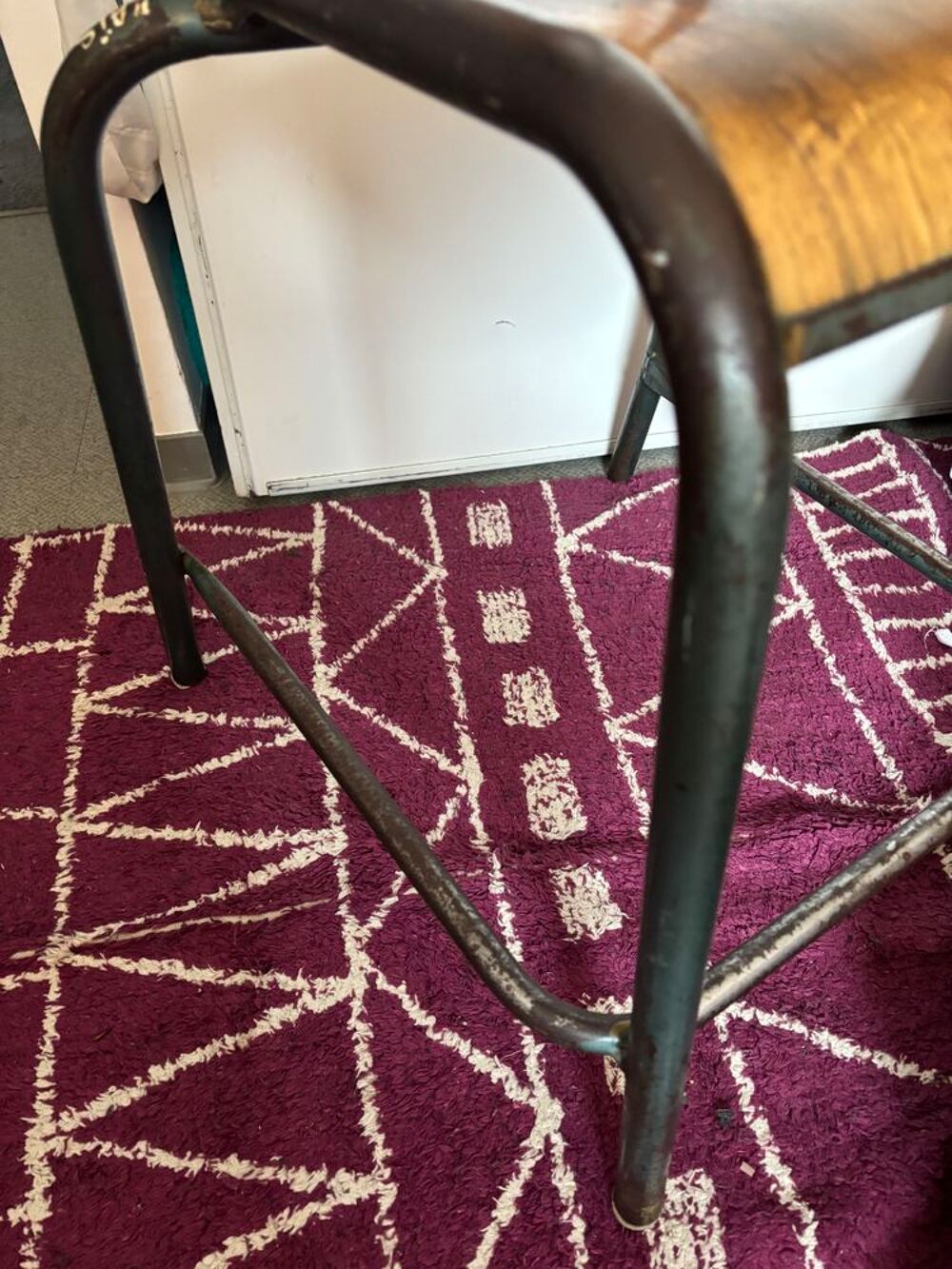 Chaises d'&eacute;cole anciennes en bois Meubles