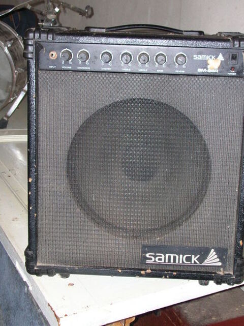 AMPLI de GUITARE 50 Saint-Lys (31)
