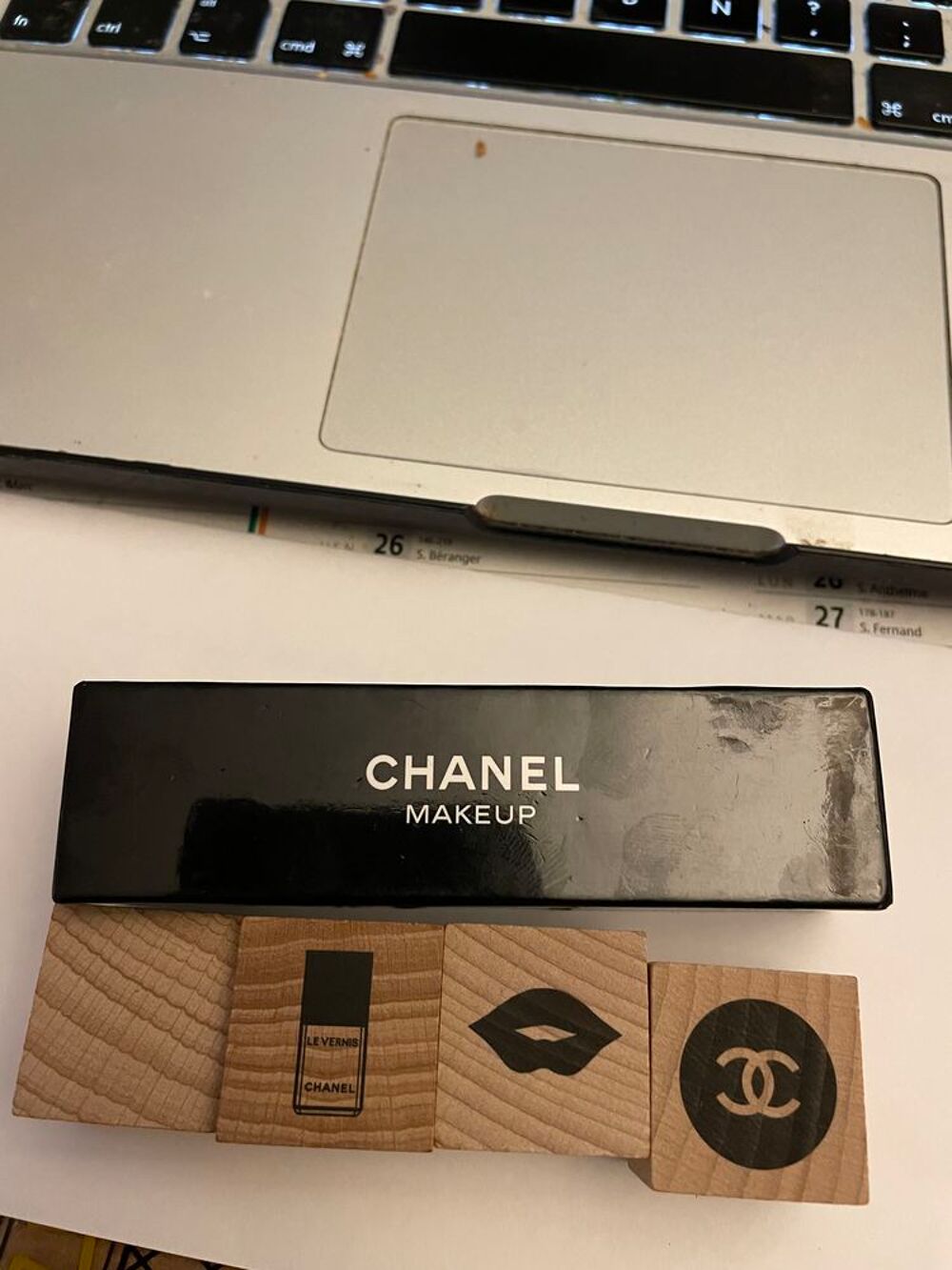 Tampons Chanel 