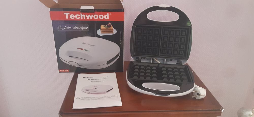 Gaufrier techwood tge-629 Electroménager