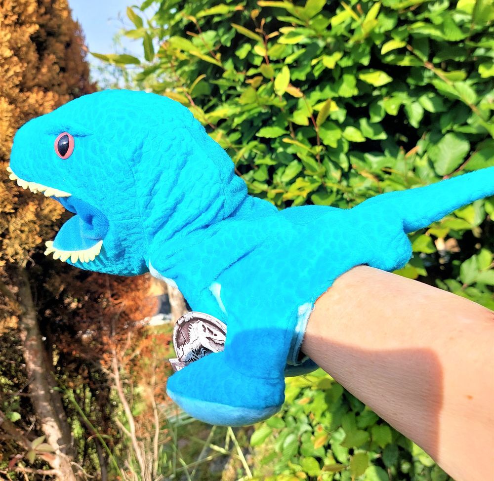 1 ou 2 marionnettes " JURASSIC World Jeux / jouets