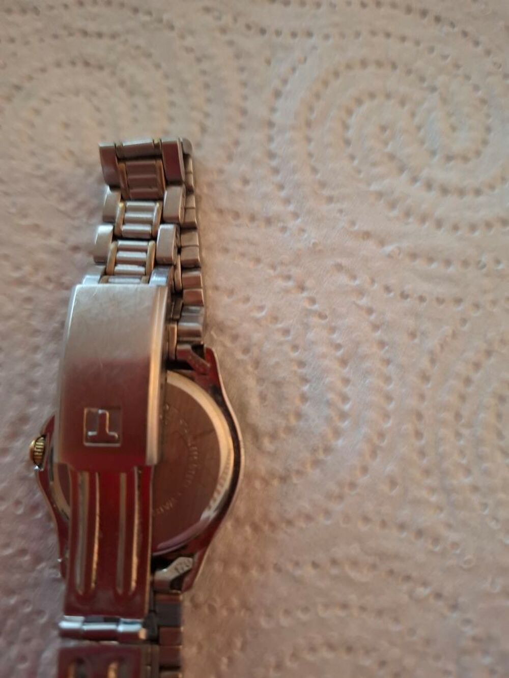 Montre Tissot bracelet m&eacute;tal cadran blanc Bijoux et montres