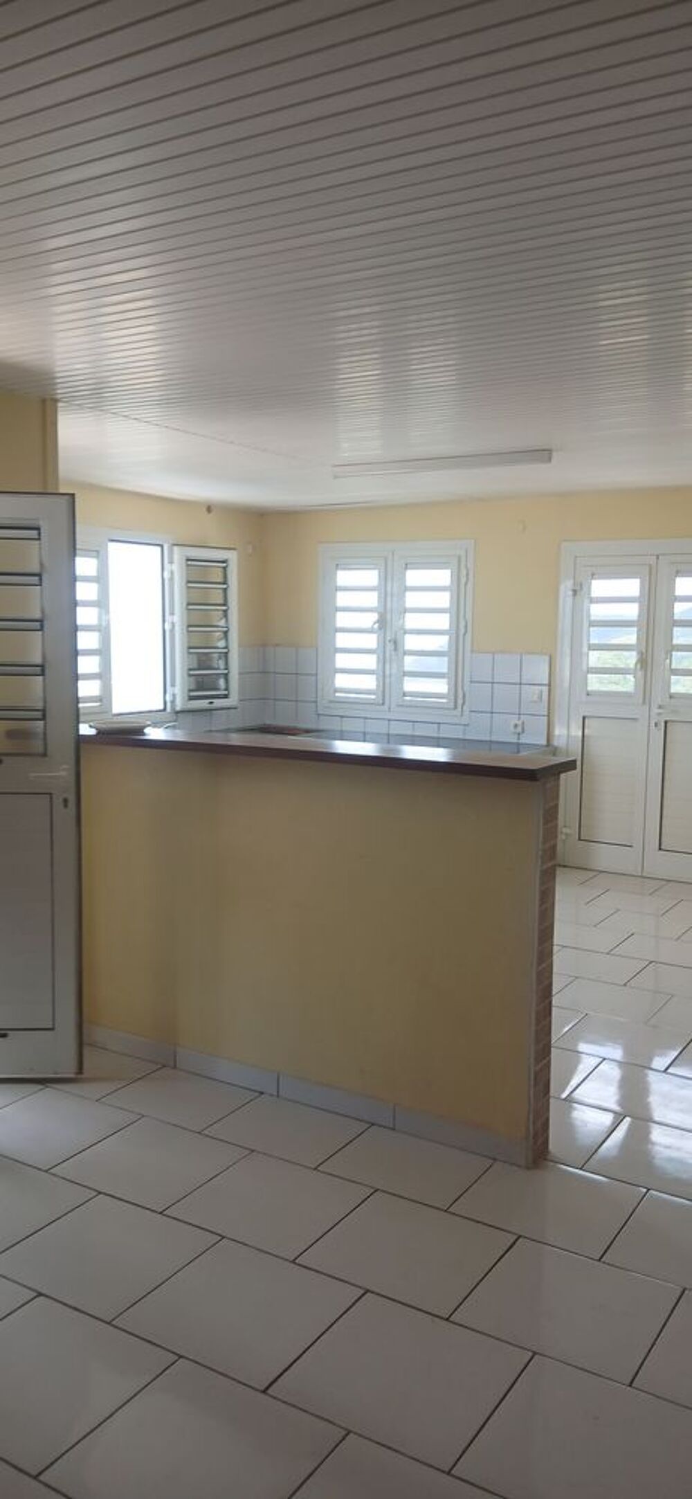 Location Villa Haut de villa  de 110 m2 Le marin
