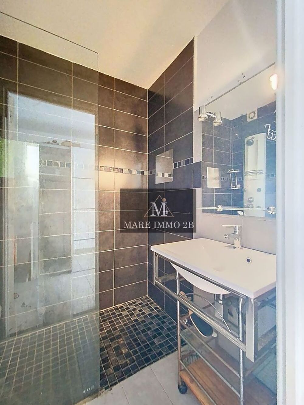 Vente Appartement Studio avec terrasse et parking en centre ville Calvi