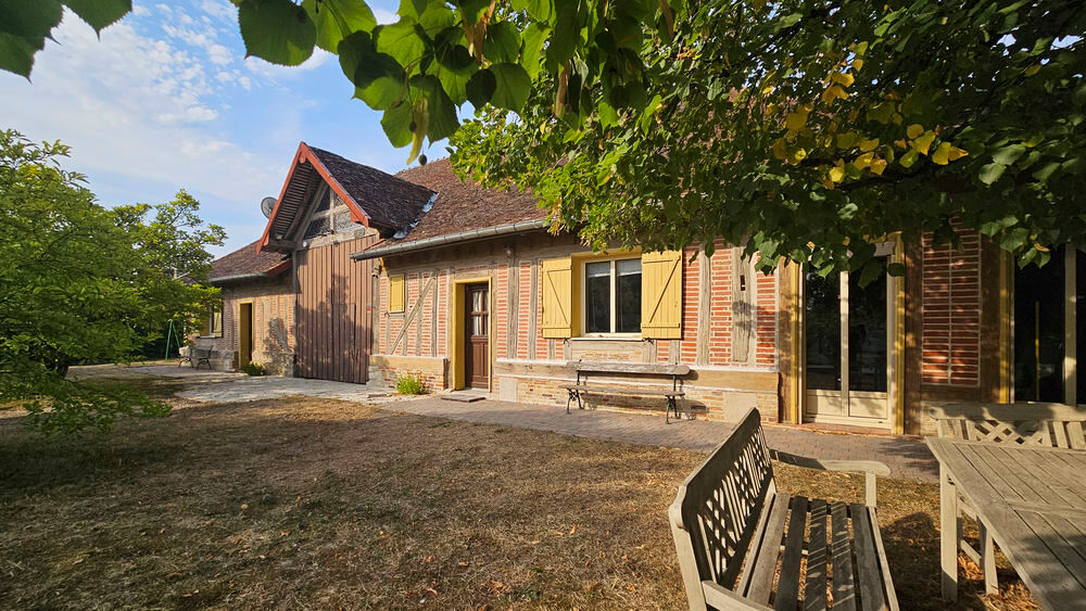 Vente Maison Grange rénovée à Courteranges 10270 Courteranges